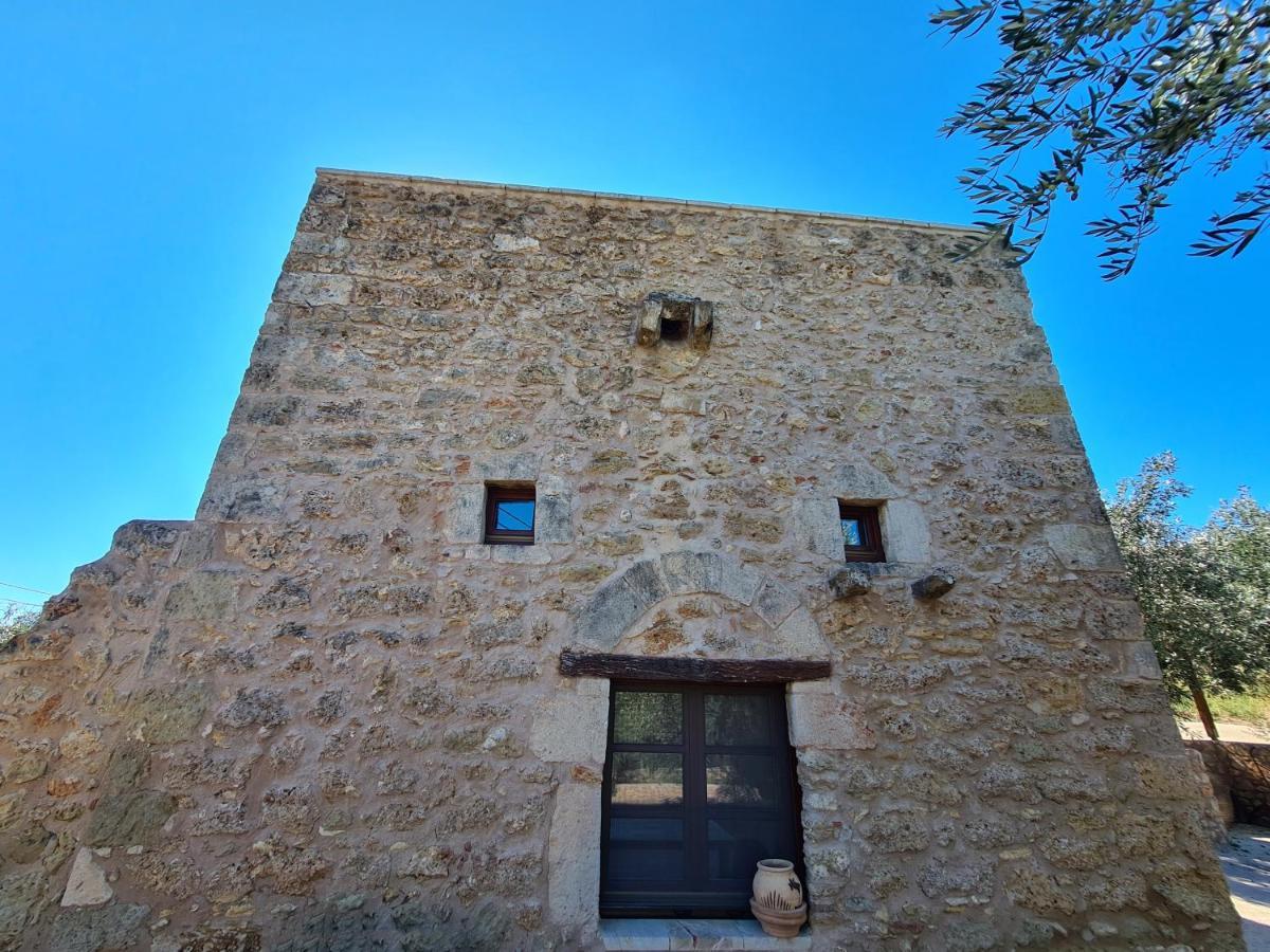 Pyrgos 1869 Villa Gythio Bagian luar foto