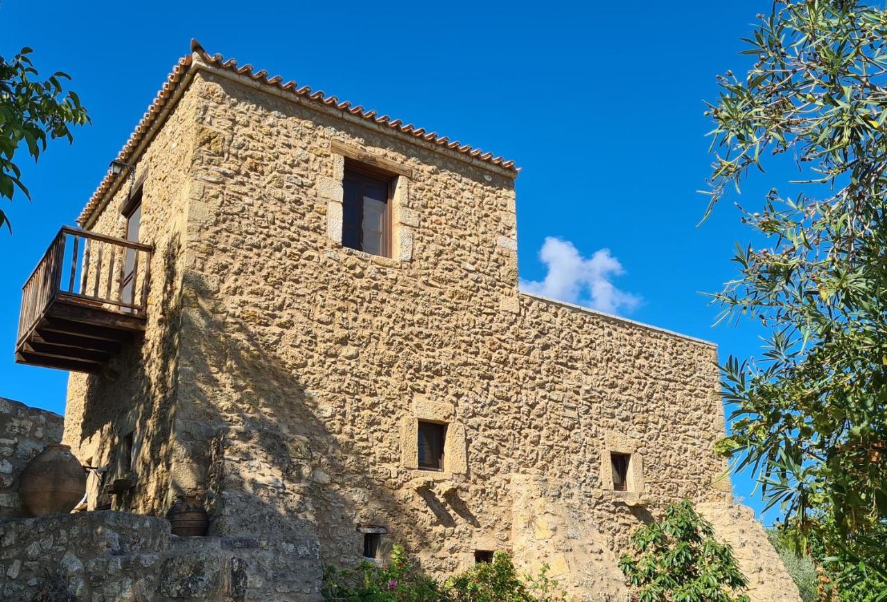 Pyrgos 1869 Villa Gythio Bagian luar foto
