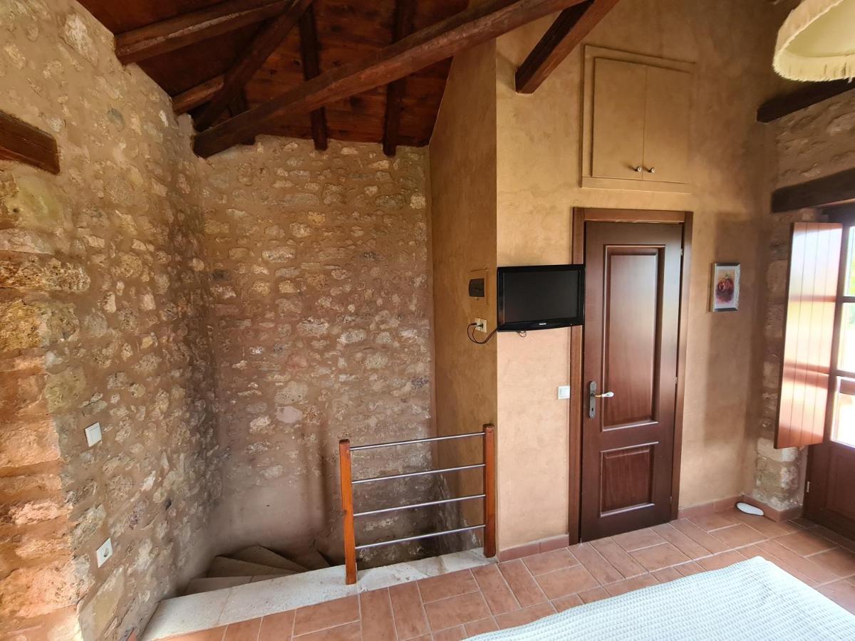 Pyrgos 1869 Villa Gythio Bagian luar foto